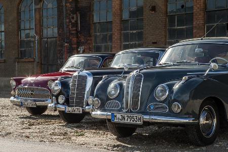 BMW 502, Mercedes 300, Opel Kapitn, Front