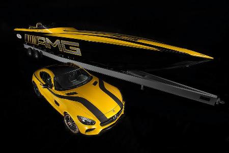 Cigarette Racing 50 Marauder GT S Concept Mercedes AMG GT S