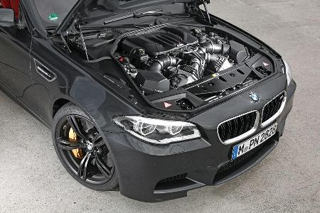 BMW M5 Competition, Motor