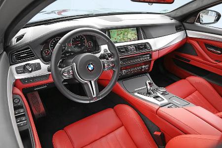BMW M5 Competition, Cockpit