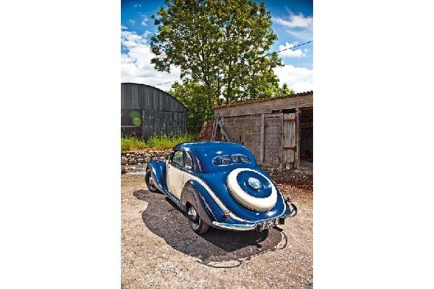 Frazer Nash BMW 327/28, Heckansicht
