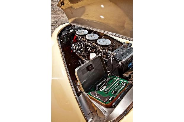 Bristol 400, Motor