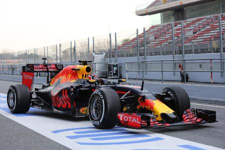 Daniil Kvyat - Red Bull - Formel 1-Test - Barcelona - 25. Februar 2016