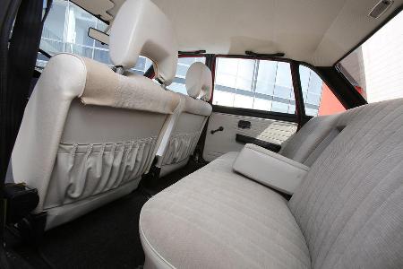 VW K 70 L, Rcksitz, Beinfreiheit
