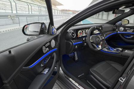 Mercedes-AMG E 63 S 4Matic+ Limousine (2016)
