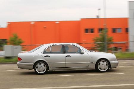 Mercedes-Benz E50 AMG, Seitenansicht