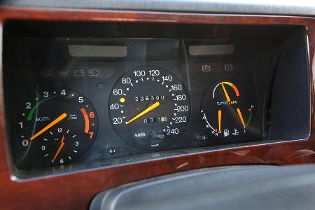 Saab 900 TURBO 16, Rundinstrumente