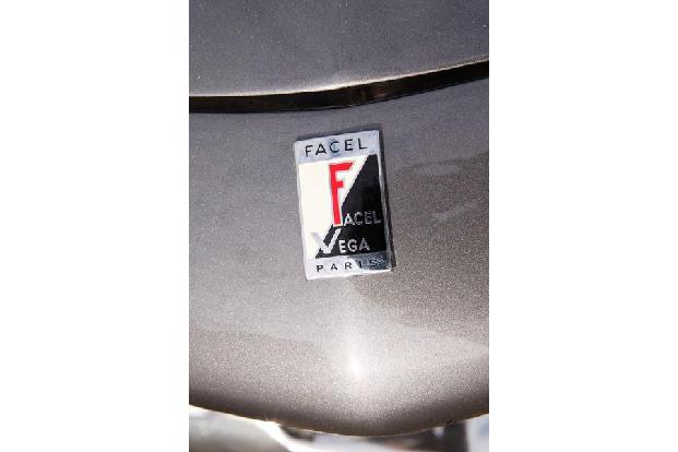 Facel Vega HK 500, Emblem