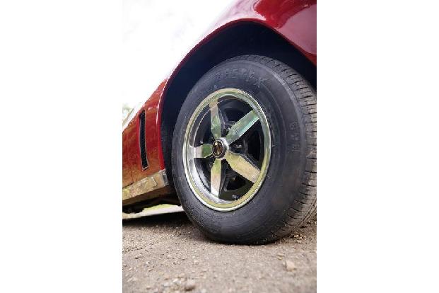 Jensen Interceptor, Rad, Felge