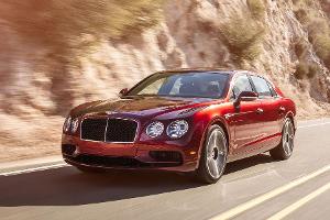 Bentley Flying Spur V8 S in Genf