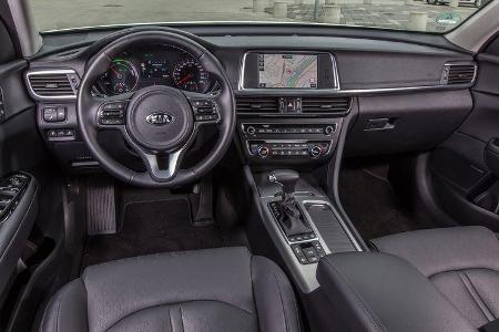 Kia Optima 2.0 GDI Plug-in, Cockpit