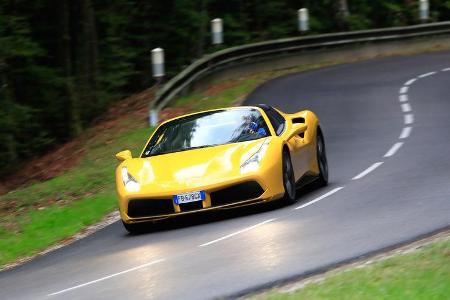Ferrari 488 Spider, Frontansicht