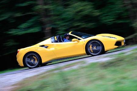 Ferrari 488 Spider, Seitenansicht