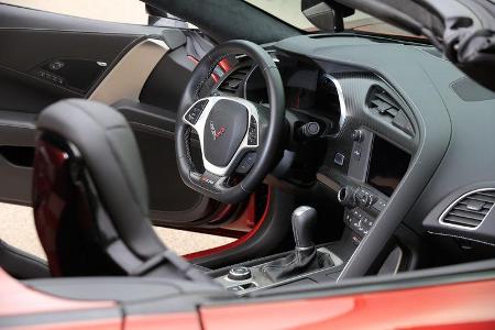 Chevrolet Corvette Z06 Cabriolet, Cockpit