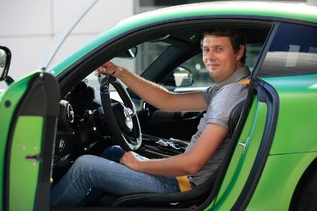 Mercedes-AMG GT R, Stefan Helmreich