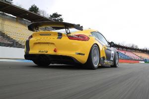 Porsche Cayman GT4 RS