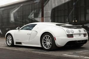Bugatti Veyron Super Sports Auktion