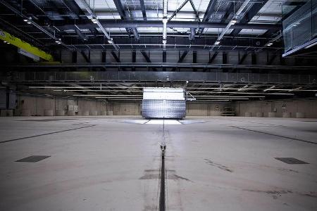 Technologiezentrum Fahrzeugsicherheit (TFS) Daimler, Crashtest