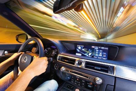 Lexus GS 450h, Cockpit, Lenkrad