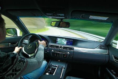 Lexus GS 450h, Cockpit