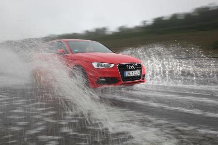 Audi A3 1.8 TFSI, Nasshandling