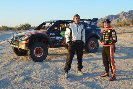 Trophy Truck, Seitenansicht, Piloten