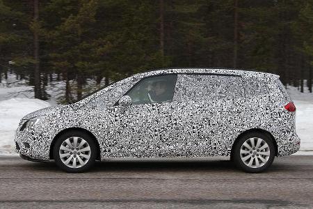 Erlkönig Opel Zafira