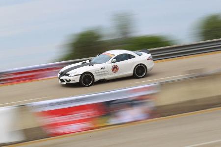 Highspeed-Test, Nardo, ams1511, 391km/h, MKB Mercedes SLR McLaren, Seitenansicht, Steilkurve