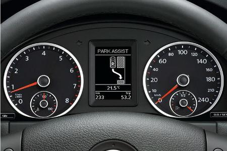 VW Tiguan Parklenkassistent