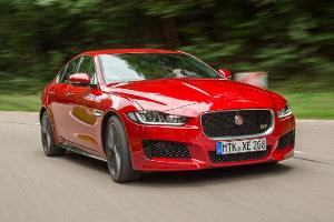 Jaguar F-Pace, XE und XF 2018