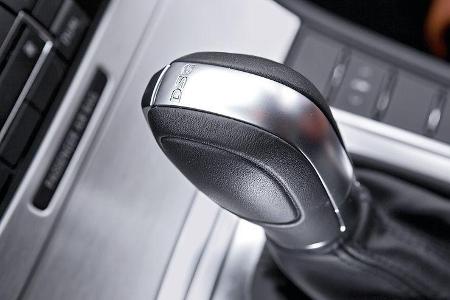 0111, ams 02/2011, VW Passat 1.8 TSI Limousine, DSG