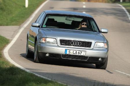 Youngtimer-Fahrbericht-Audi-A8-4.2-Front