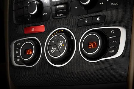 Citroen DS4, Radio, Mittelkonsole, Knöpfe, Detail