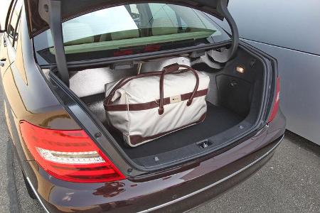 Mercedes 250 CDI, Kofferraum, gefüllt