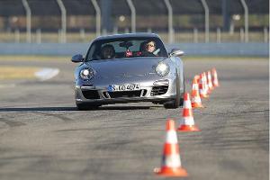 Porsche 911 Carrera GTS Test