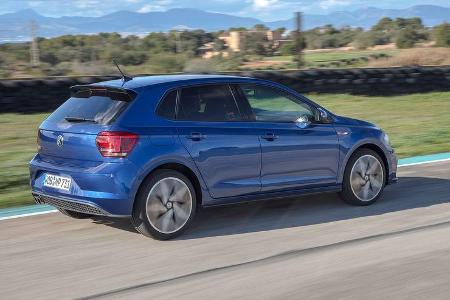 VW Polo VI GTI (2018) AW 2G blau dynamisch Heck