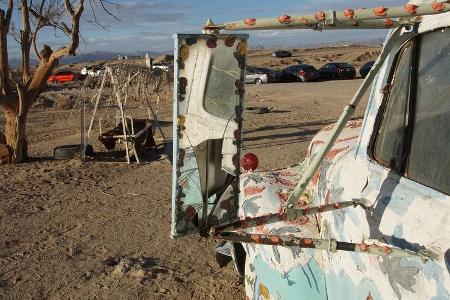 Salvation Mountain Cars, Truck