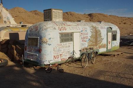 Salvation Mountain Cars, Airstream