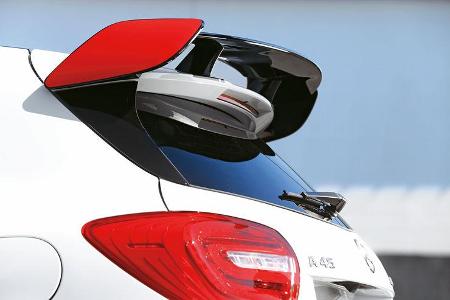 Mercedes A 45 AMG, Heckspoiler, Heckleuchte