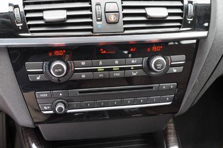 BMW X4 xDrive 35d, Radio, Luftausstömer