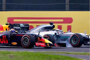Lauda gibt Verstappen Rückendeckung