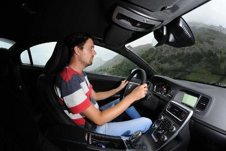 Volvo V60 Polestar, Cockpit