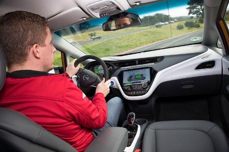 Opel Ampera-e Fahrbericht 2017
