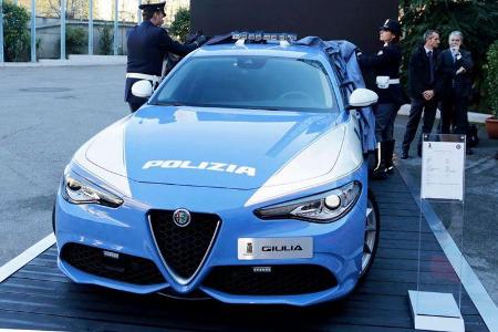 Neue Alfa Romeo Giulia im Polizei-Design