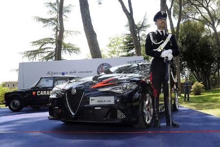 Alfa Romeo Giulia Carabinieri Polizei