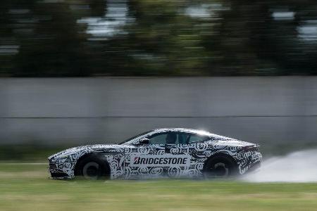 Aston Martin DB11, Fahrbericht, 04/2016