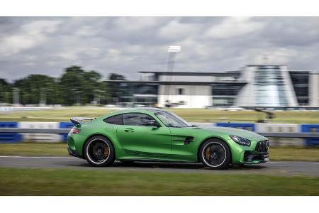 Mercedes AMG GT R