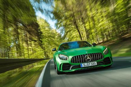 Mercedes-AMG GT R