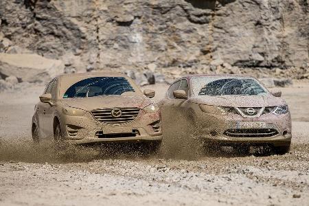 Mazda CX-5, Nissan Qashqai, Frontansicht, Schlamm