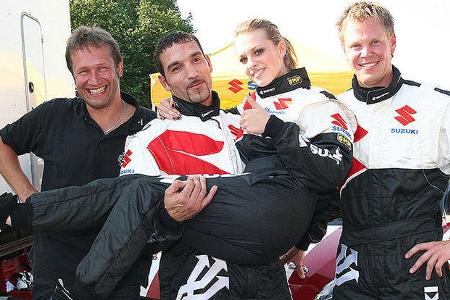 Beim vierten Lauf sorgten Firat Arslan, Boxweltmeister in der Cruiser-Klasse (mitte) und Yvonne Schröder (Germany's Next Top...